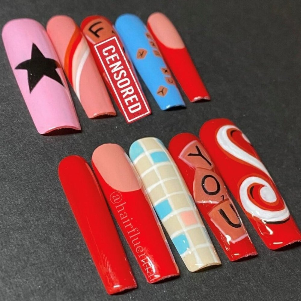 Scrabble Press on Nails